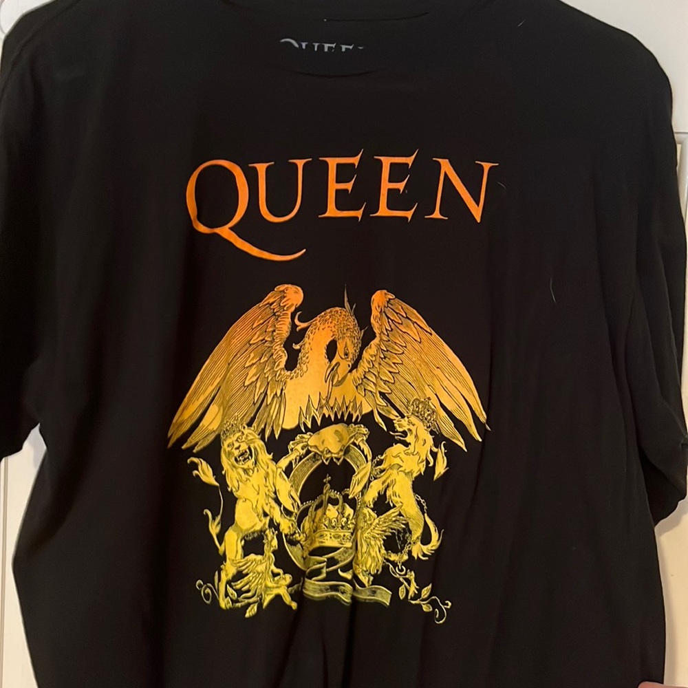 queen offical merch